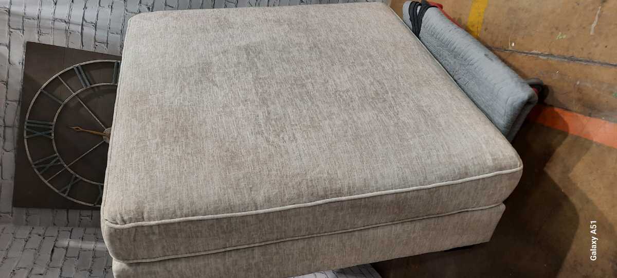 Rawcliffe Oversized Accent Ottoman - Gallery Image 6